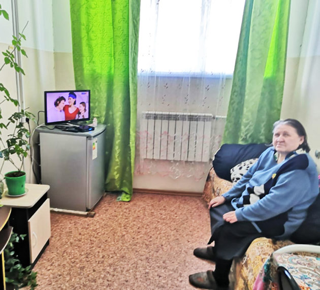 Телевизор в комнате